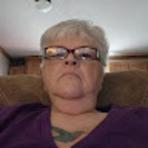 Meet your Posher, Debra